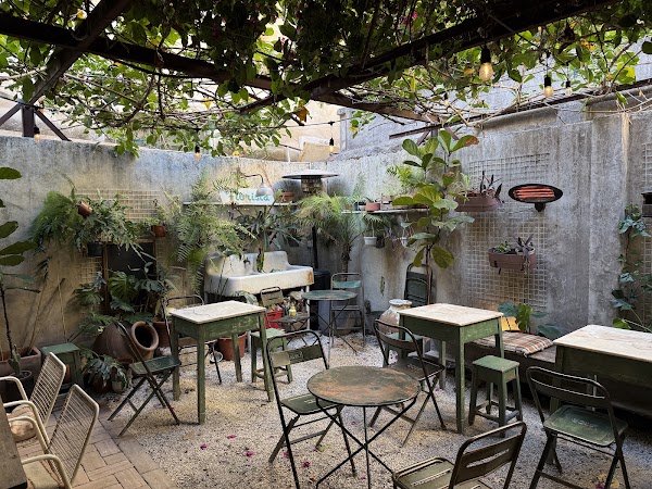 Marquise da Mobler — work cafe in Lisbon