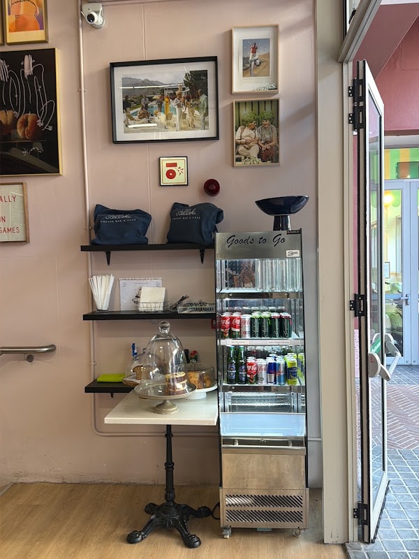 Stellski Coffee Bar & Café Sea Point — work cafe in Cape Town